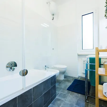 Appartamento Casaviva - Trilo In With Parking & Shared Pool *