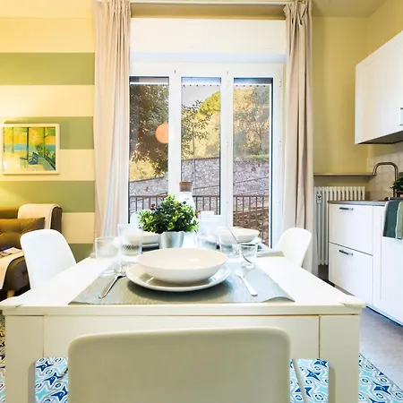 Casaviva - Trilo In With Parking & Shared Pool * Camogli