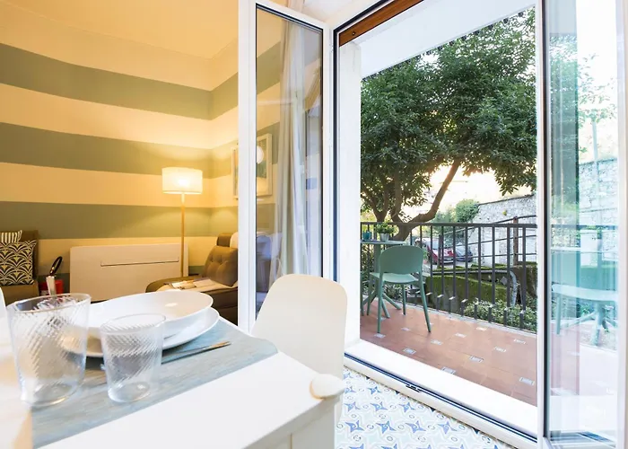 Casaviva - Trilo In With Parking & Shared Pool Apartment Camogli